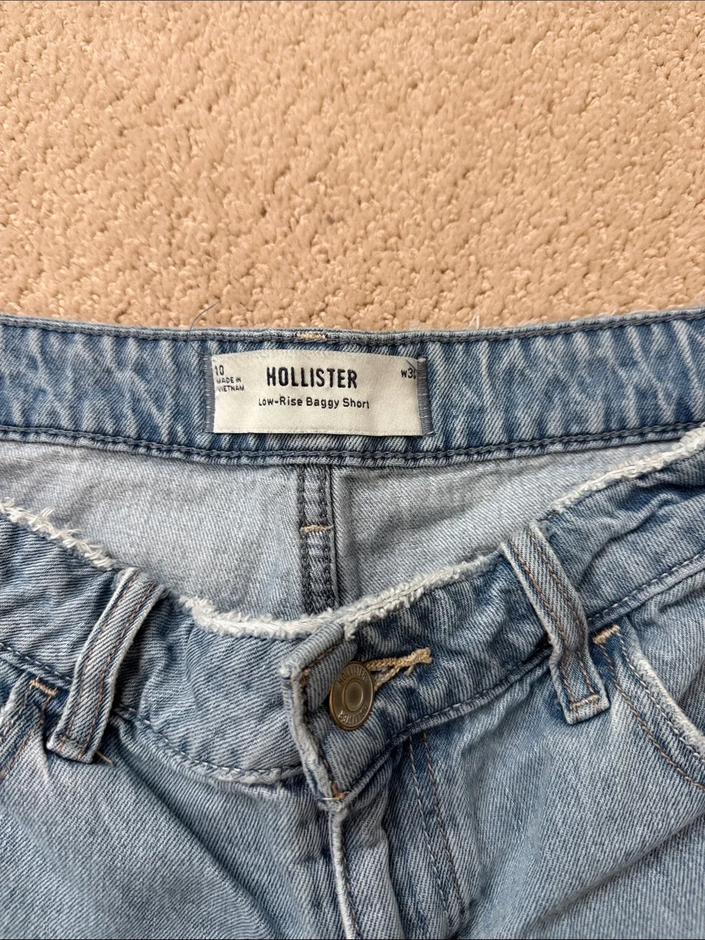 Hollister Low Rise Baggy shorts